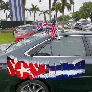 Meet your Posher, Felix